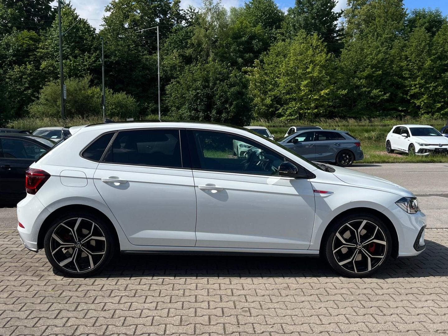 Polo GTI 2.0TSI DSG - NAVI*KAMERA*IQ.DRIVE*1Hand