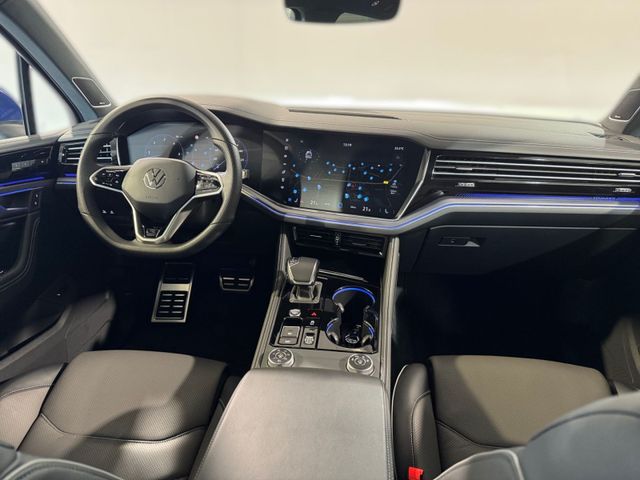 Touareg 3.0 TDI 4M R-LINE IQ.LIGHT+AHK+PANO+LUFT