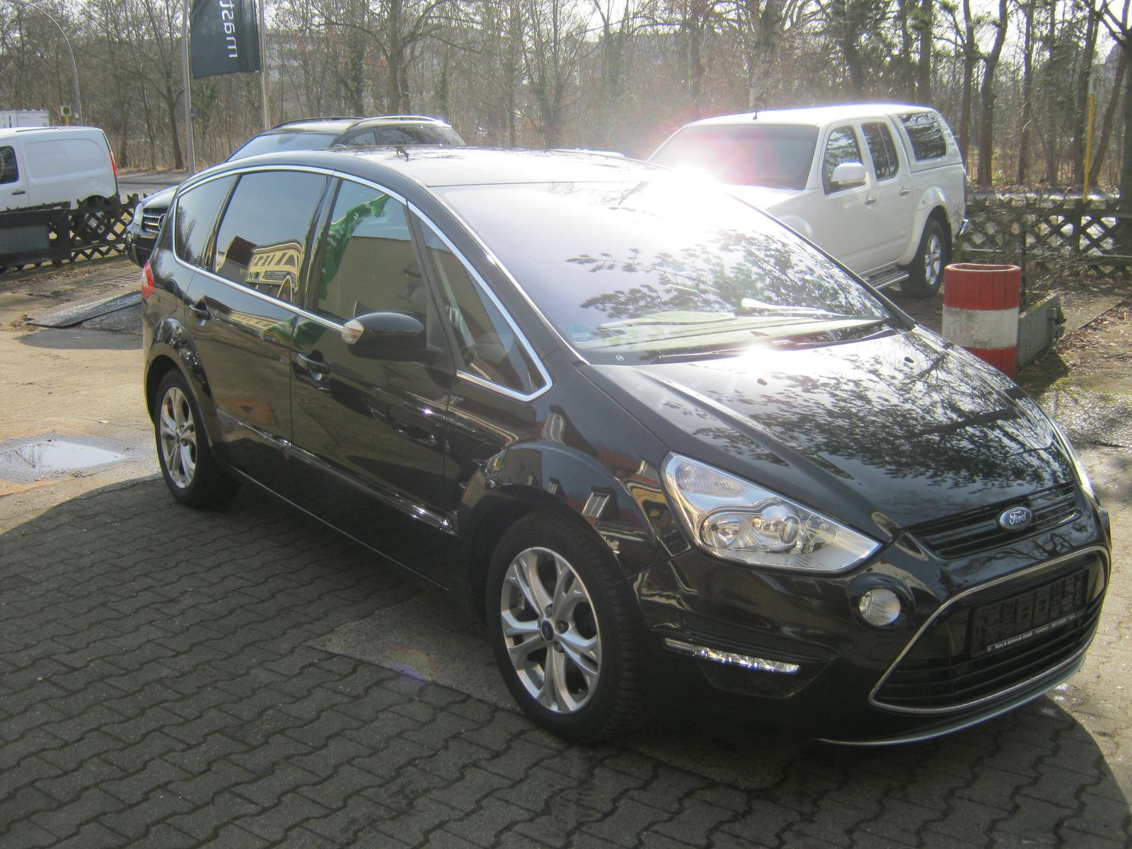 Ford S-MAX 2.0 TDCi  Titanium Autom./ 7-Sitze/Navi