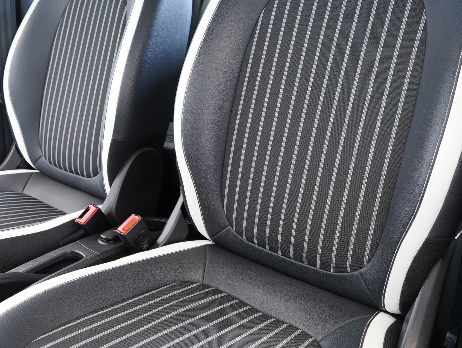 Fahrzeugabbildung Renault Twingo 1.0 SCe 65 Intens