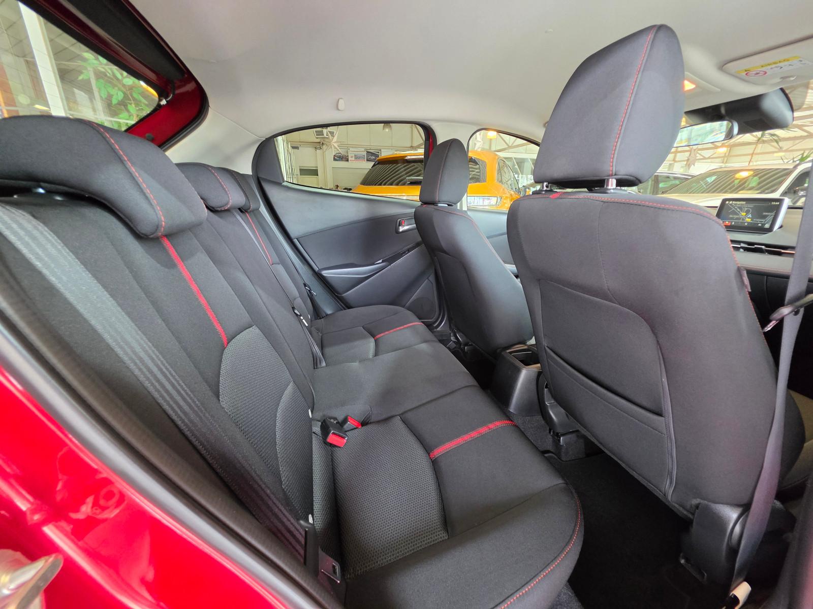 Mazda 2 Lim. Sports-Line+NAVI+SHZ+KLIMAAUTO.+