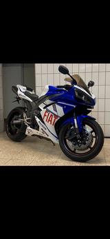 Yamaha R1 RN 19 - Angebote