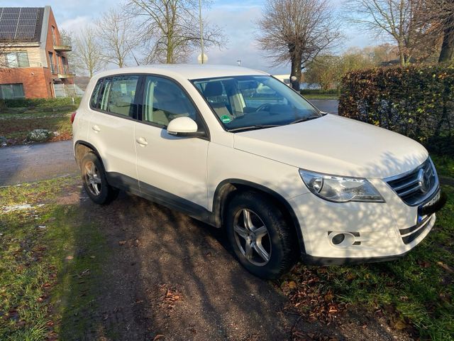 Volkswagen VW Tiguan 2.0 TDI Bluemotion, neue HU & vi...