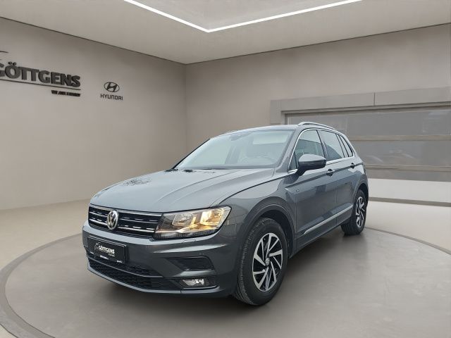 Volkswagen Tiguan 2.0 TDI BMT Join AHK NAVI BT SITZH