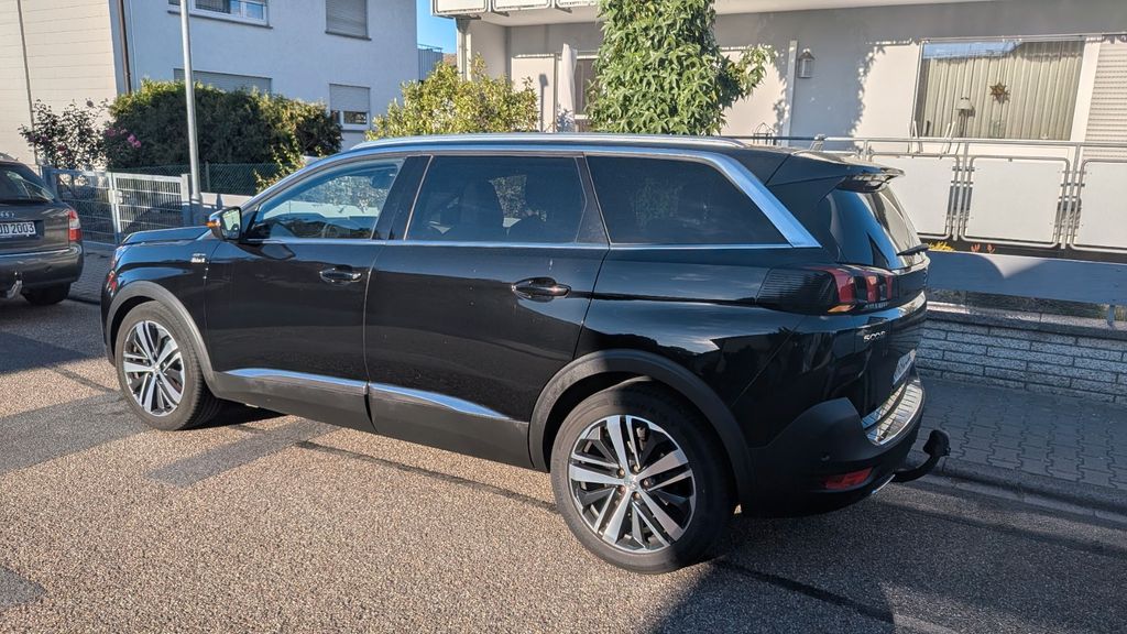 Image of Peugeot 5008
