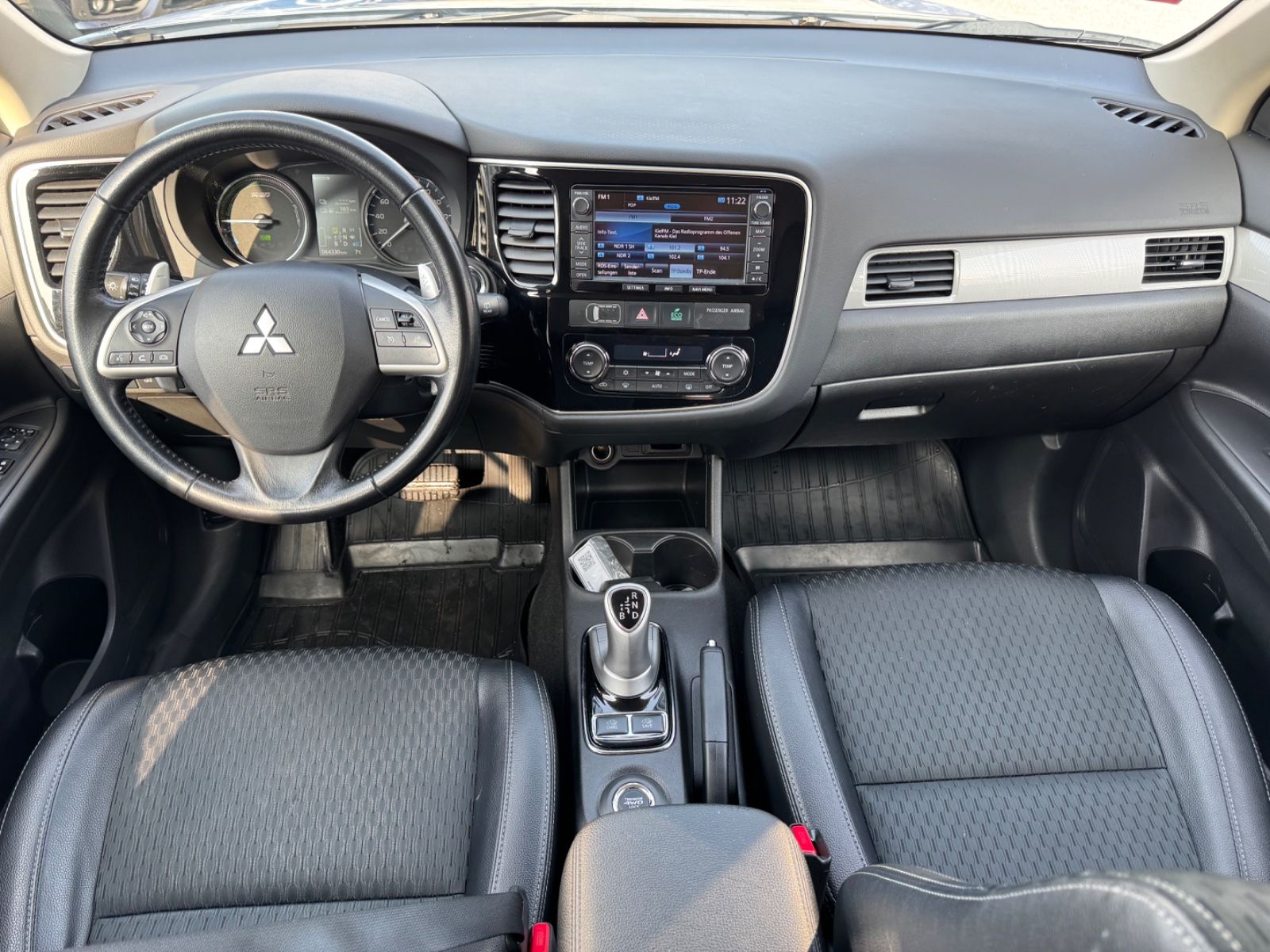 Outlander *Temp*ECO*Hybrid*Navi*2-Z.Klimaaut*