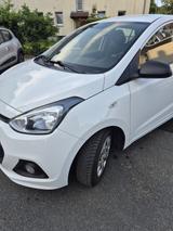 Hyundai i10 1.2 FIFA World Cup Edition FIFA World Cu... - Hyundai i10 Gebrauchtwagen in Bielefeld