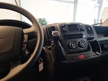 Peugeot Boxer HDi 330 L2H2 S&S