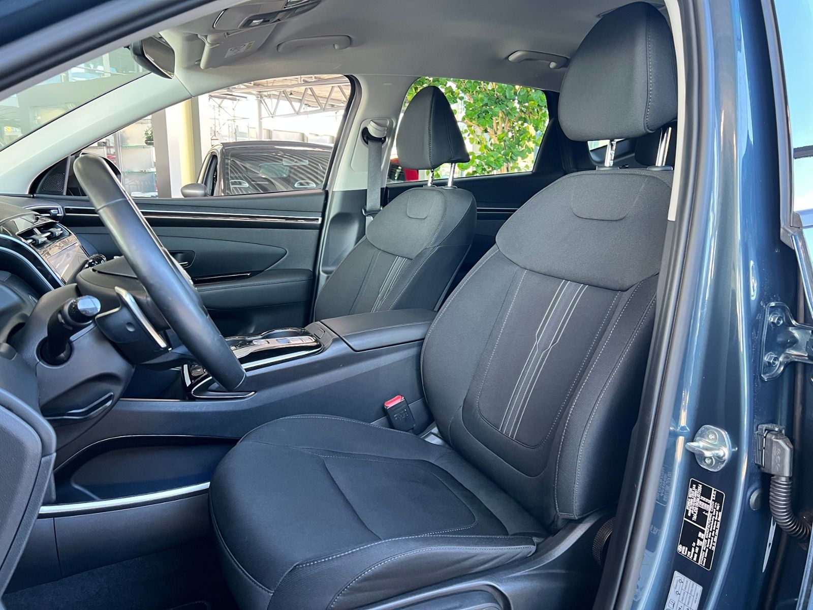 Fahrzeugabbildung Hyundai TUCSON Trend Mild-Hybrid 2WD AHK LED NAV SHZ RFK