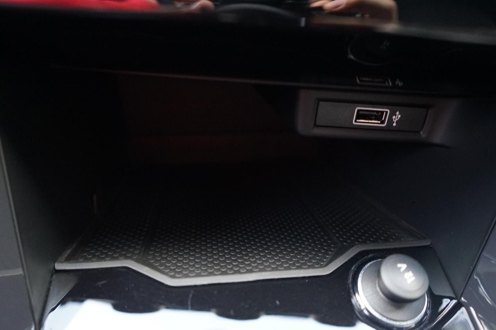 Volkswagen T-Roc 1.5 TSI DSG Sport LED Navi ACC AHK PDC, миниатюра 16