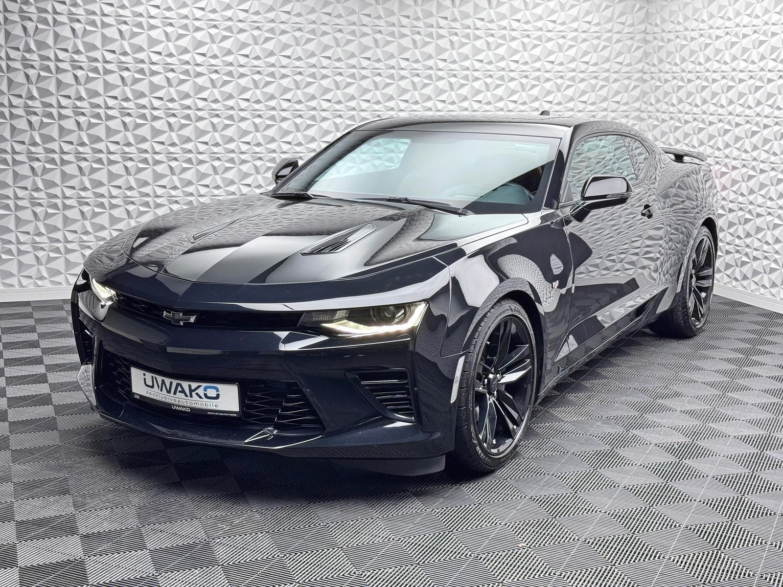 Fahrzeugabbildung Chevrolet 6.2 V8 COUPE*DEUTSCH*KLAPPE*MAGNETIC*BOSE*PANO