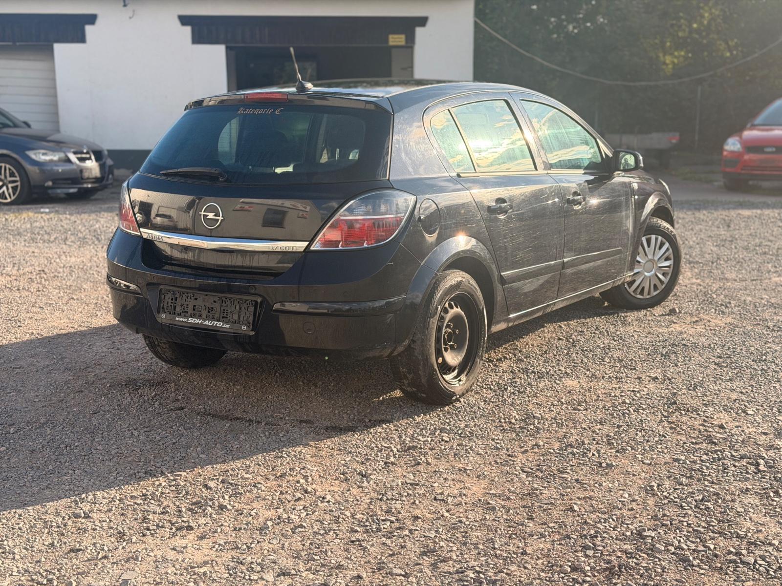 Opel Astra 2007 — photo 5