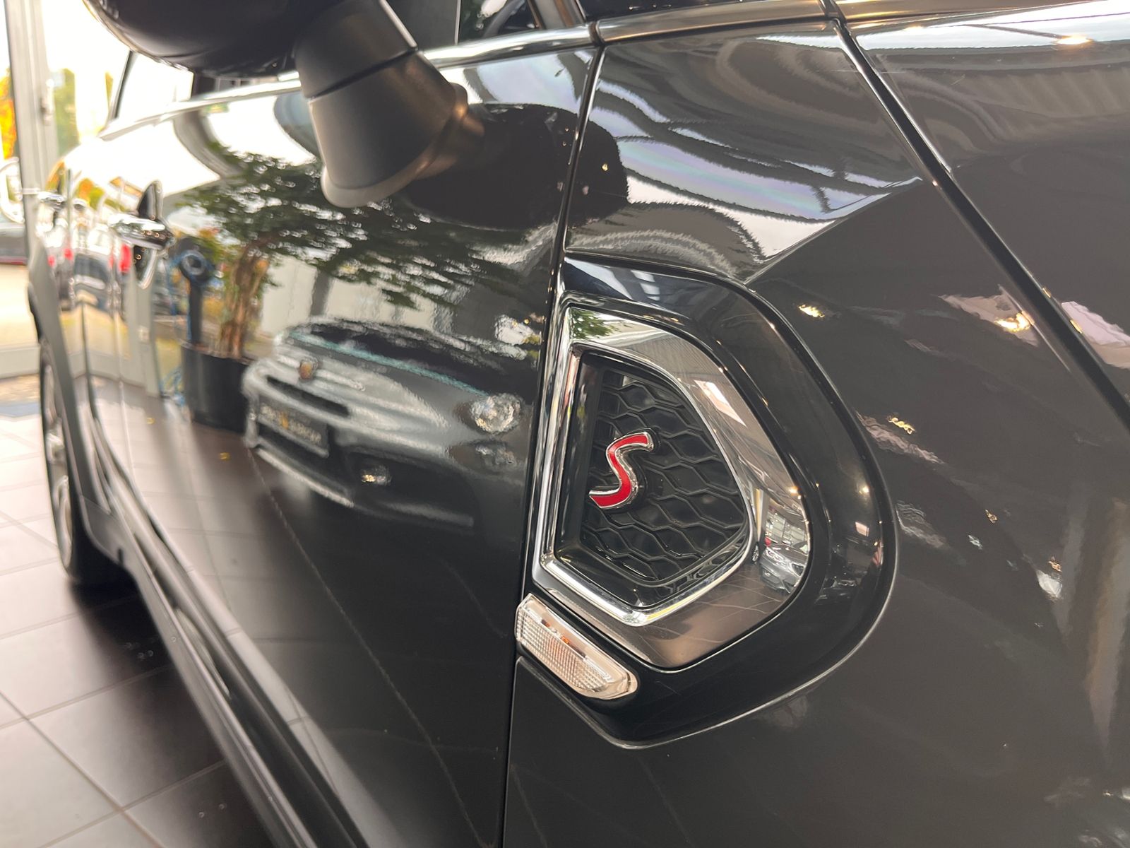 Fahrzeugabbildung MINI Countryman Cooper S LED NAVI ALU