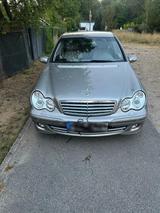 Mercedes-Benz Mercedes c240 TÜV 2027.2 - Mercedes-Benz C 240: T