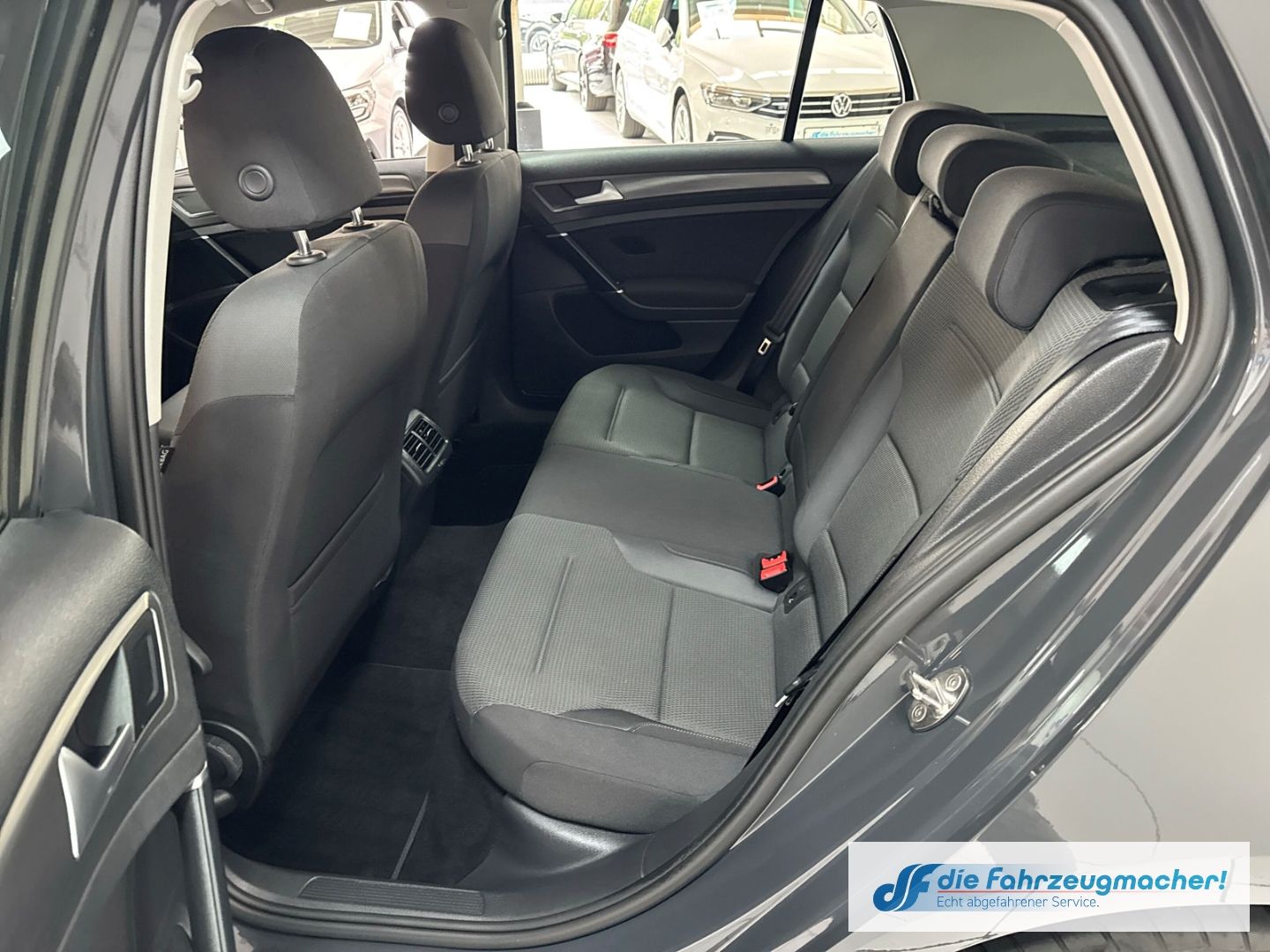 Fahrzeugabbildung Volkswagen Golf VII Comfortline BMT Start-Stopp 1.6 TDI EU6