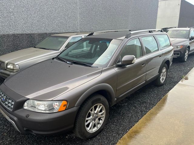 Volvo XC70 D5 AWD/Leder/Navi/Si-Hz/Pdc/Klima/Xenon/Eu4