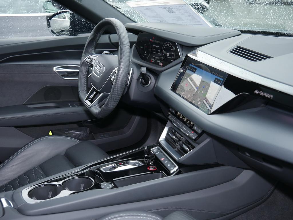 Audi e-tron GT qu. B&O HuD Leder Matrix Sitzbel. 360°