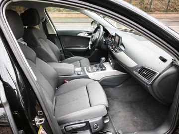 Audi A6 - 6