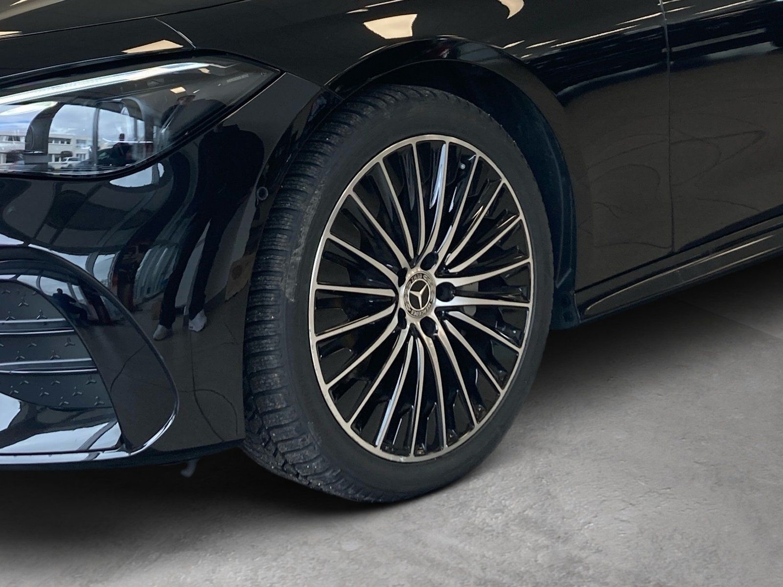 Fahrzeugabbildung Mercedes-Benz CLE 300 4M AMG*HA-Lenk*HUD*Pano*Distro*Burm*360*