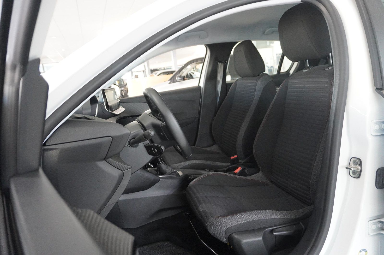 Fahrzeugabbildung Peugeot 208 1.5 HDI ACTICE NAVI/LED/SHZ/PDC/SPORT/TEMP.