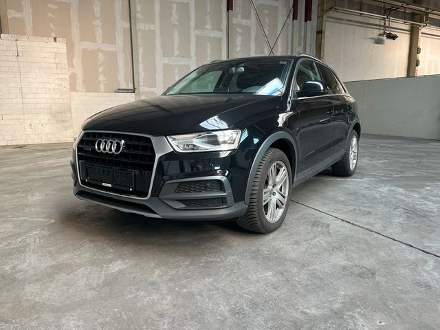 AUDI Q3 design quattro Panorama Dach Nappa Leder
