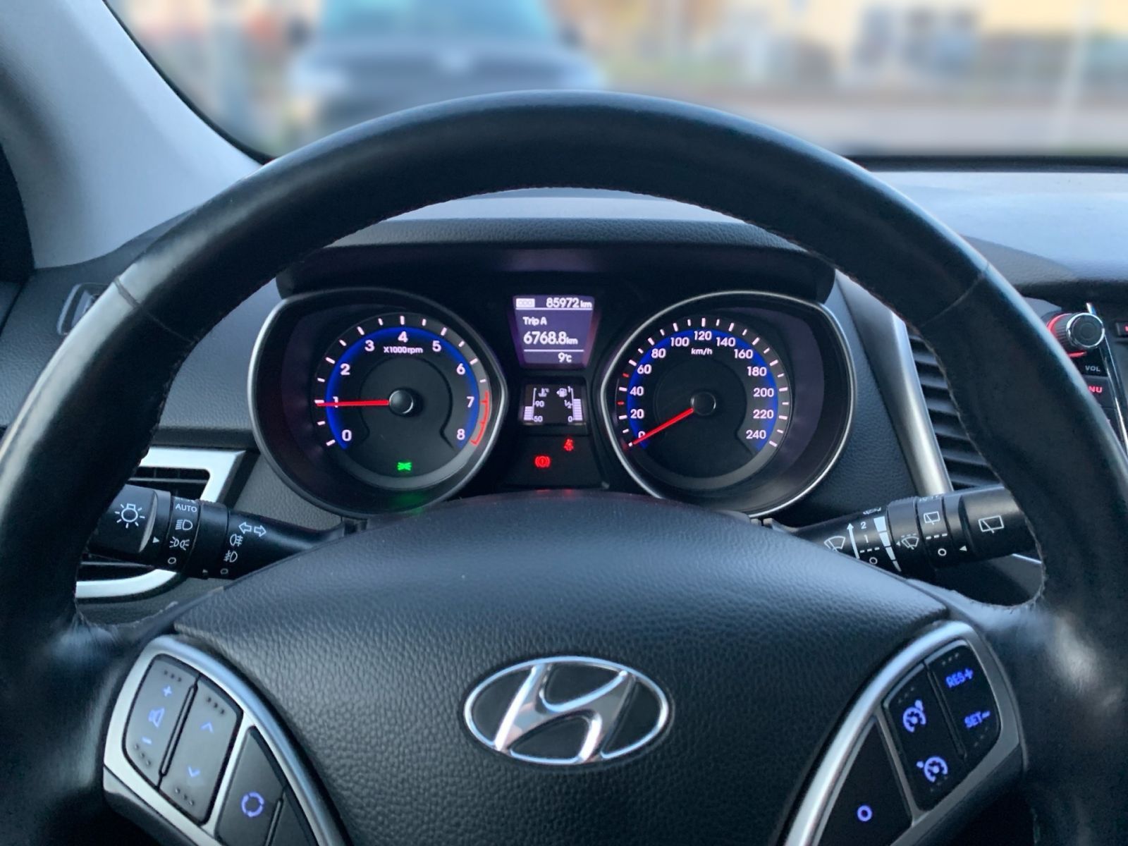 Fahrzeugabbildung Hyundai i30 cw Trend Sitzheizung Einparkhilfe