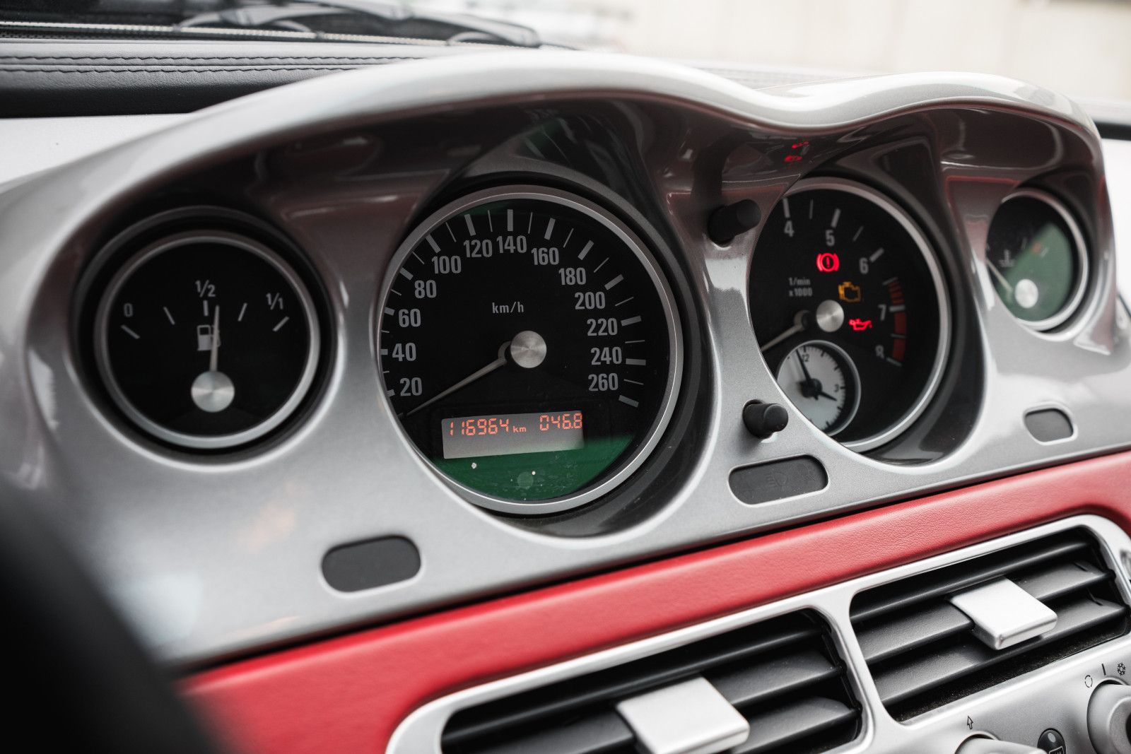 Fahrzeugabbildung BMW Z8 4.9 Roadster - 1. Hand - dt. Erstauslieferung