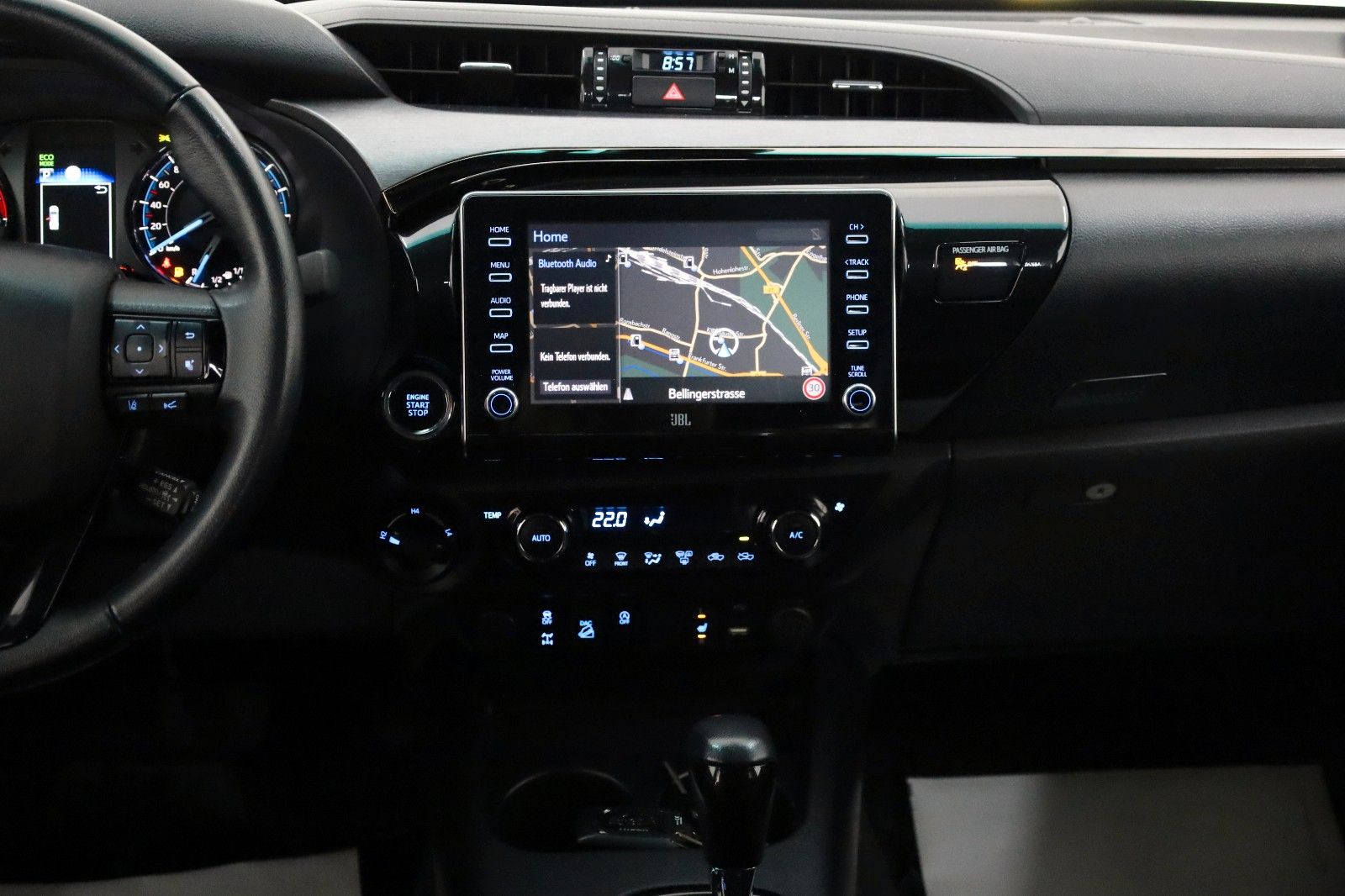 Fahrzeugabbildung Toyota Hilux 2.8 D-4D 4x4Invincible,Leder,ACC,Rollo,AHK