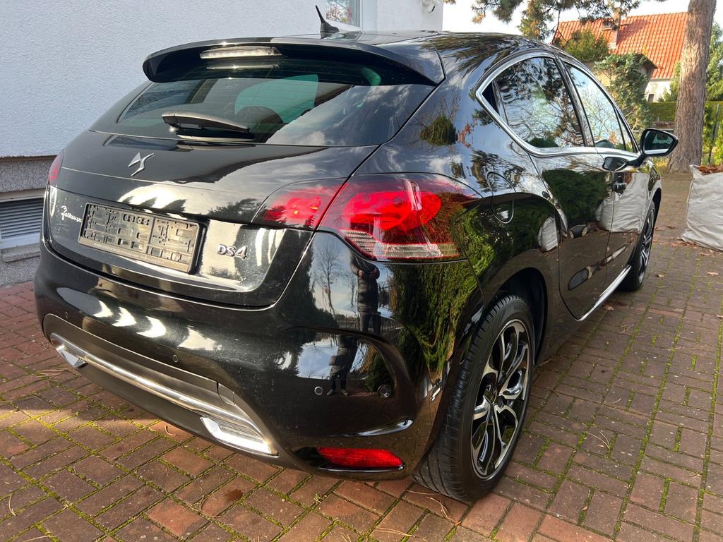 DS Automobiles DS4