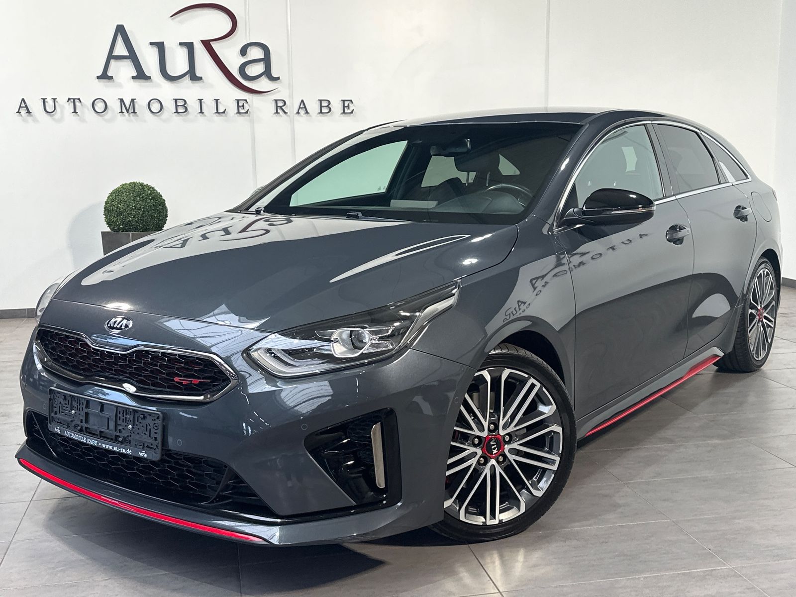 Fahrzeugabbildung Kia pro cee'd / ProCeed 1.6 T-GDI DCT7 GT NAV+LED