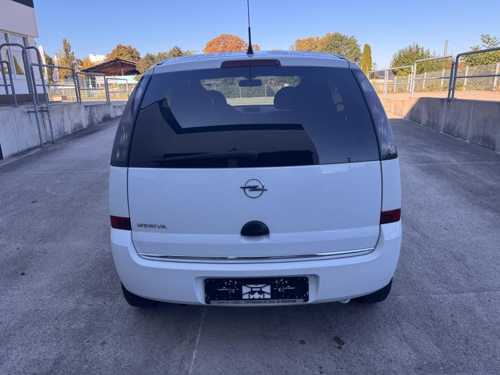 Opel Meriva Selection "110 Jahre" 1,6 aus 2.HAND