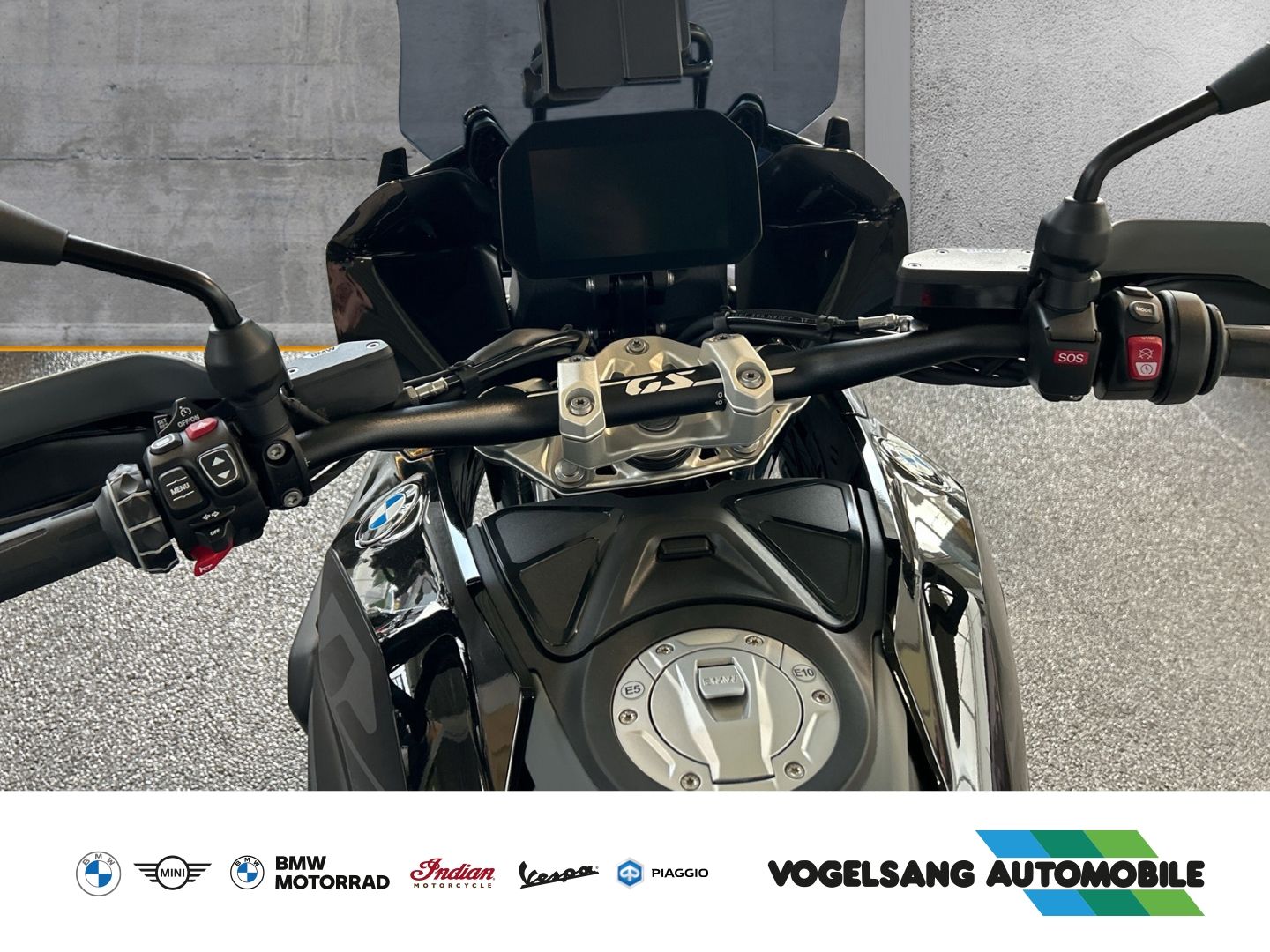 Fahrzeugabbildung BMW R 1300 GS Triple Black, Dynamik-Paket, Innovatio