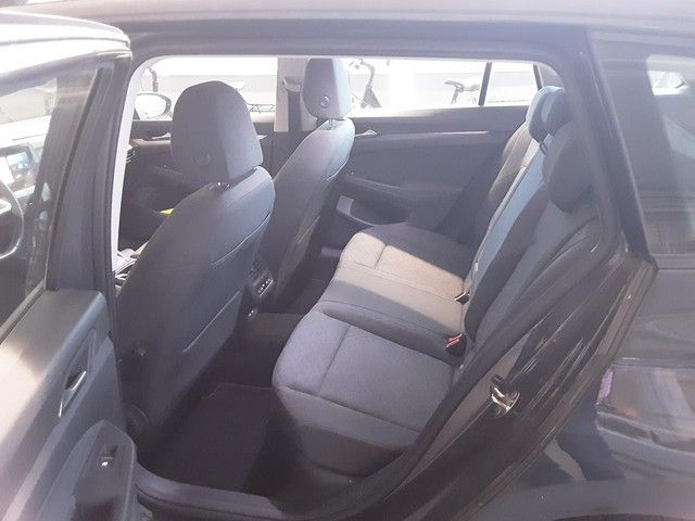 Fahrzeugabbildung Volkswagen Golf VIII Variant 2.0TDI  Life LED+STANDHZ+NAVI+