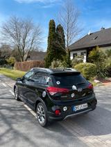 Hyundai i20 1.0 T-GDI blue 88kW Passion Plus Passion... - Hyundai i20: Schwarz