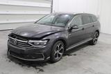 Volkswagen Passat - Volkswagen Passat: Unfallwagen