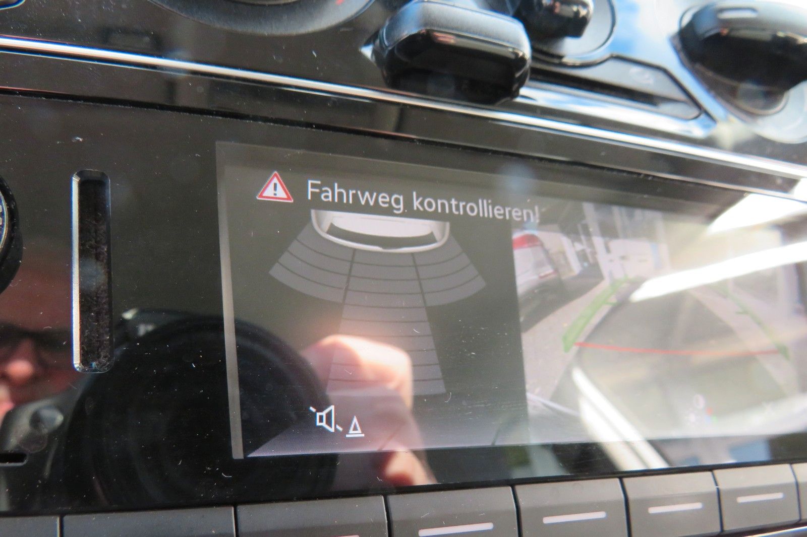 Fahrzeugabbildung Volkswagen up! GRA KLIMA PDC NOTBREMS APP-CONNECT 1.HD