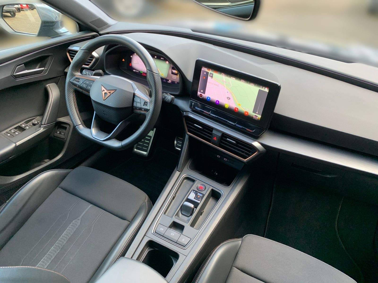 Fahrzeugabbildung CUPRA Leon Sportstourer 1.4 e-HYBRID OPF