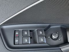 Fahrzeugabbildung Audi A3 Sportback 35 TDI Navi ACC Sitzh. 1 Hand