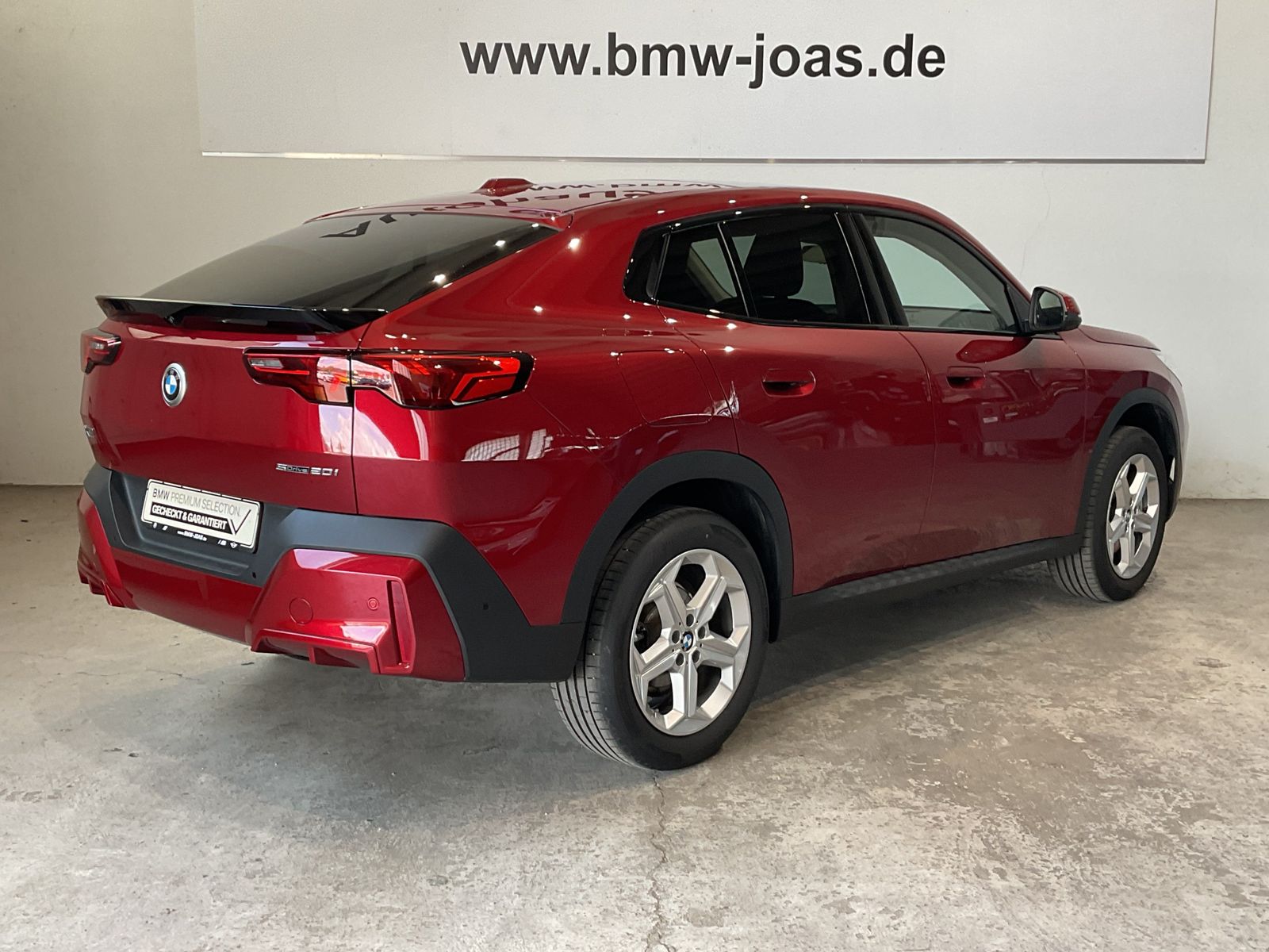 Fahrzeugabbildung BMW X2 sDrive20i |Glasdach |Head-Up Display |18 " LM