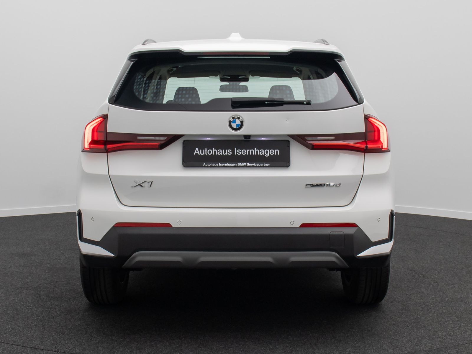 Fahrzeugabbildung BMW X1 sD18d AHK Kamera DAB GeschwindigReg Widscreen