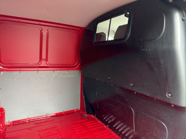 T6.1 Transporter Kasten 2.0 TDI KR Klima AHK ZV