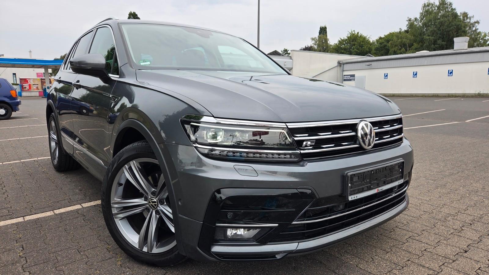 Volkswagen Tiguan"R-LINE"AHK+LED+LEDER+NAV+HEAD-UP+VITRUAL