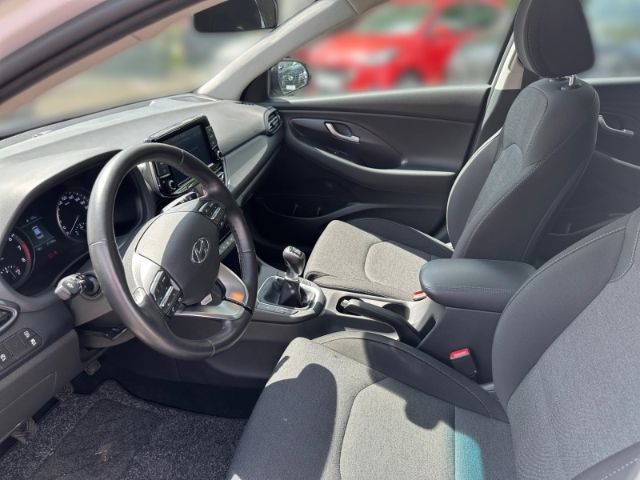 Fahrzeugabbildung Hyundai i30 Edition 30 Apple CarPlay Android Auto Mehrzo