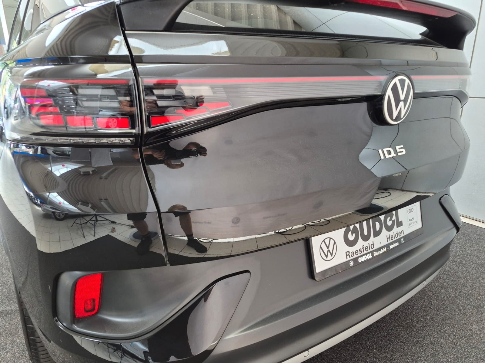 Volkswagen ID.5 Pro 128kW/77kWh AHK Wärmep. IQ.LIGHT Kamera foto 10