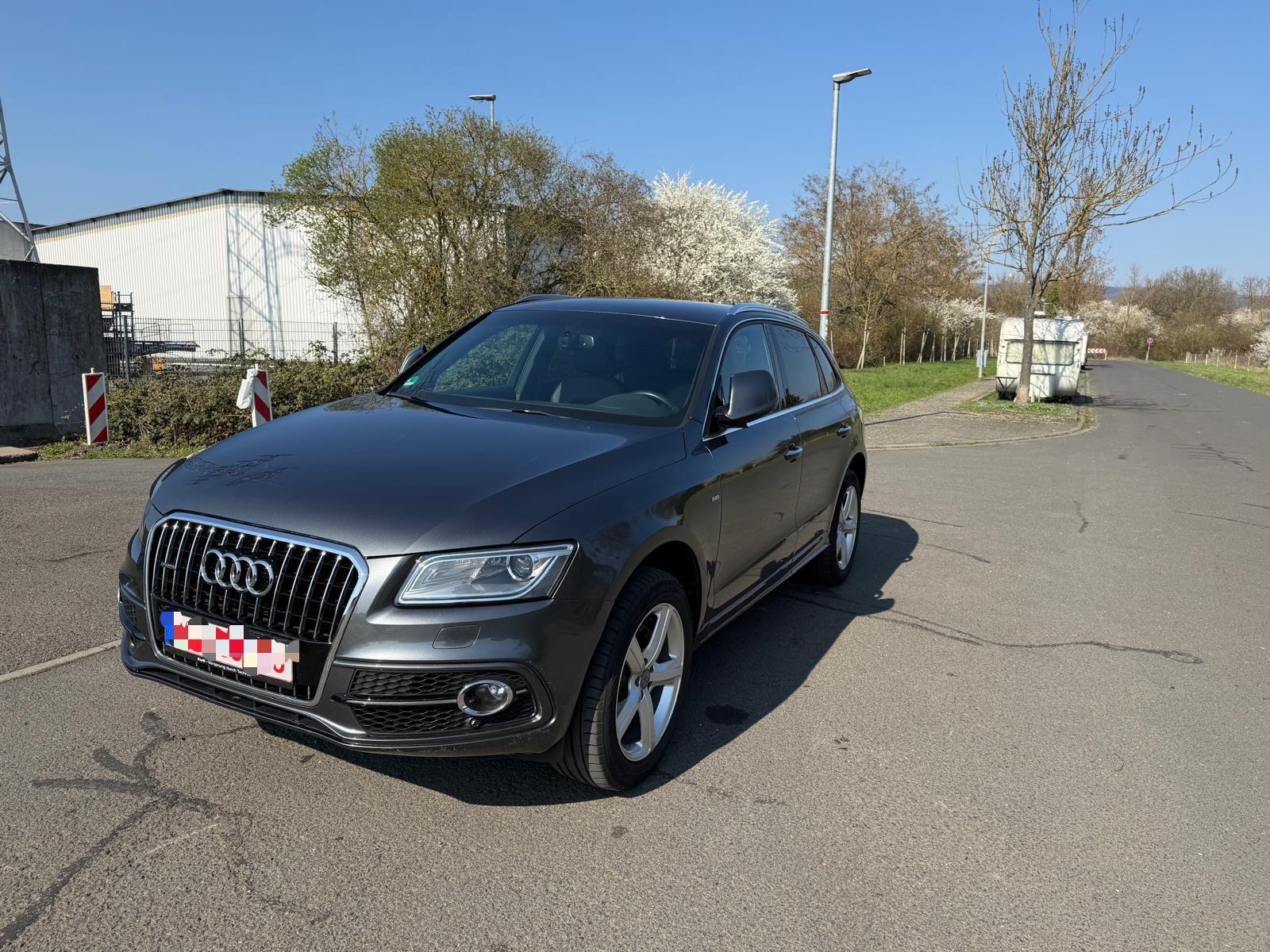 Audi Q5 2.0 TDI quattro Sline Exterieur und Intérieur