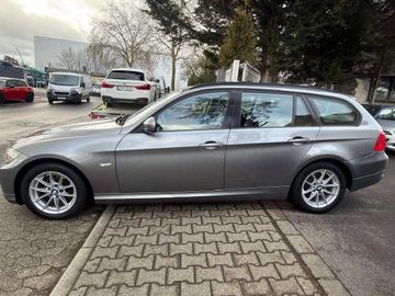 BMW 320 - 3