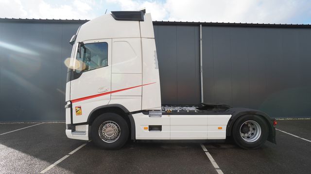 Volvo FH 460 EURO 6 GLOBETROTTER 751.300KM