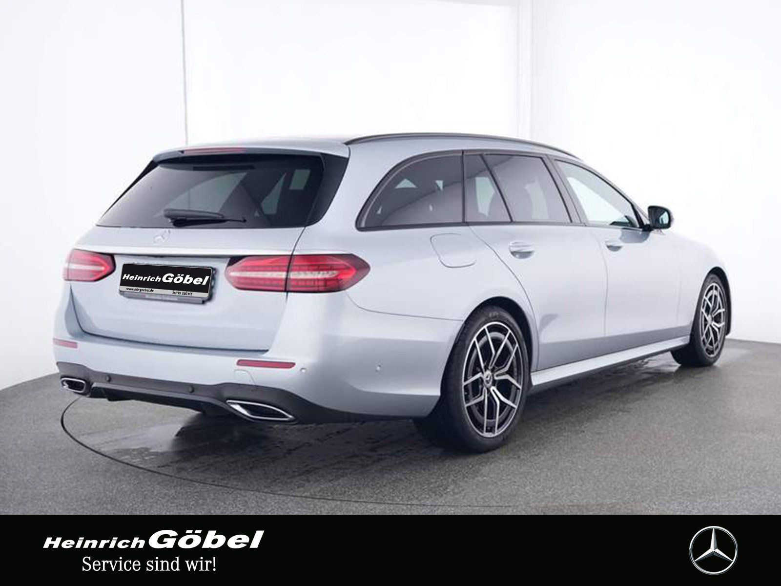 Fahrzeugabbildung Mercedes-Benz E 220 T d AMG+NIGHT+NAVI+AMBIENTE+LED+CARPLAY