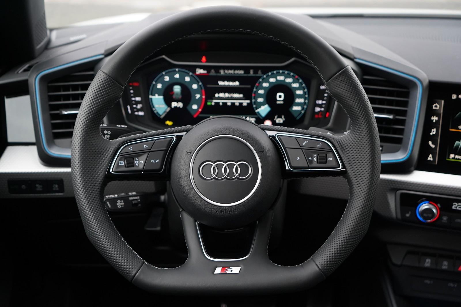 Audi A1 ALLSTREET 35TFSI SLINE SONOS INFOTAINMENT PLU