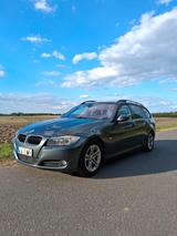 BMW 318i Touring  - BMW 3er Reihe aus 2009: Kombi